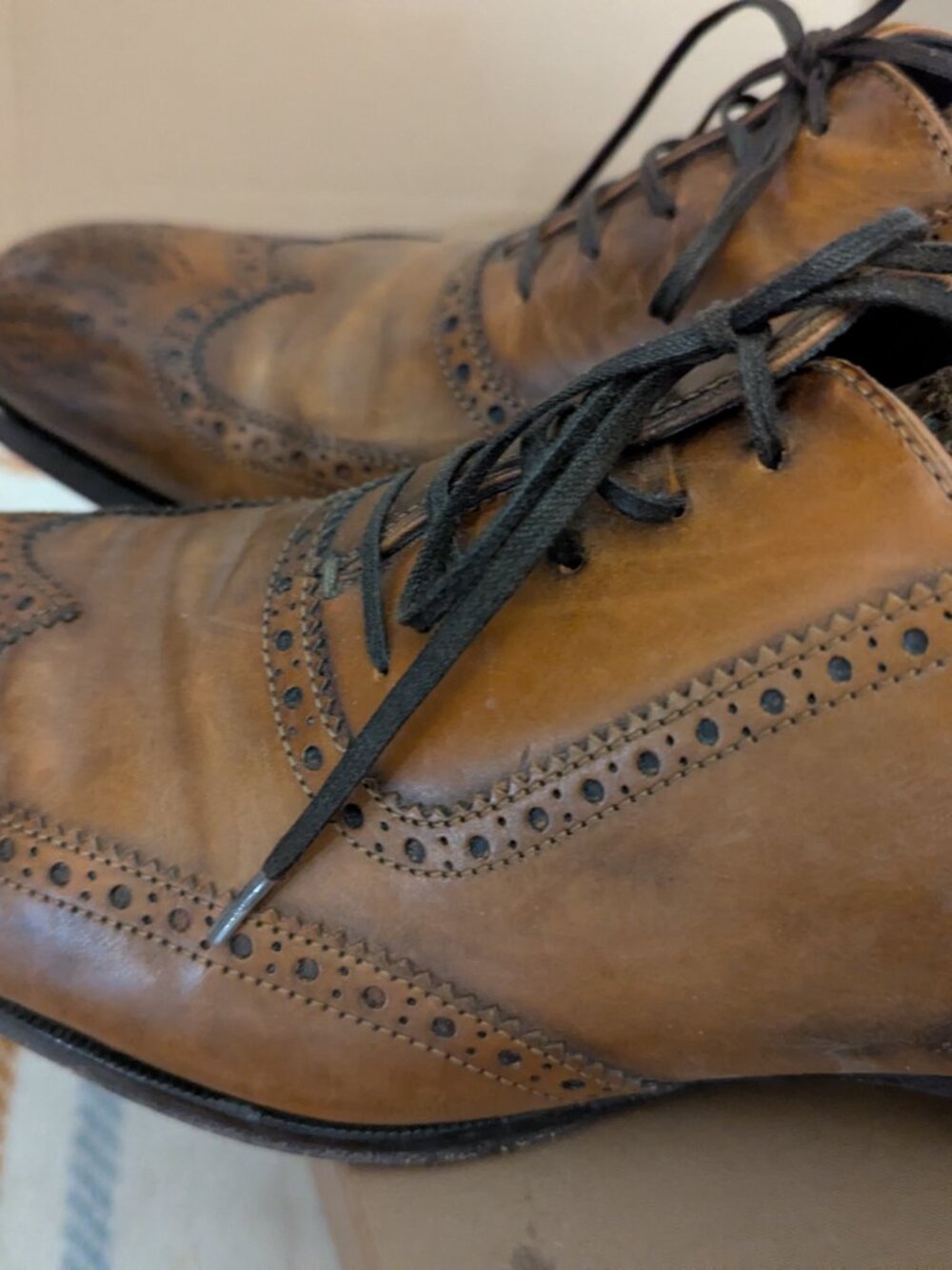 TO BOOT-NEW YORK Mens Wingtip Shoes Size 10 - Picture 5 of 6